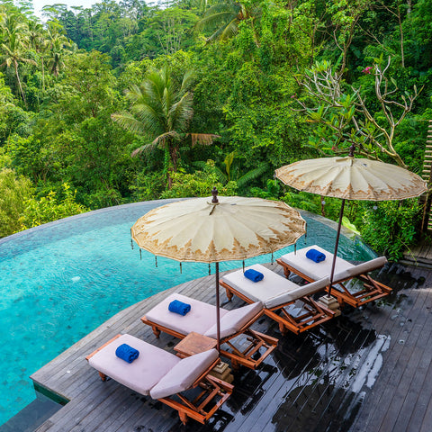 2-Night Privilege Stay with Dinner for Two at Coconut Shore Escape
