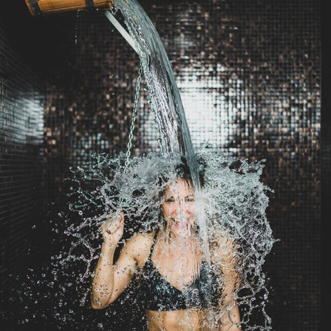Breakfast, Spa & Relaxing Massage Experience at Highland Avenue Hotel