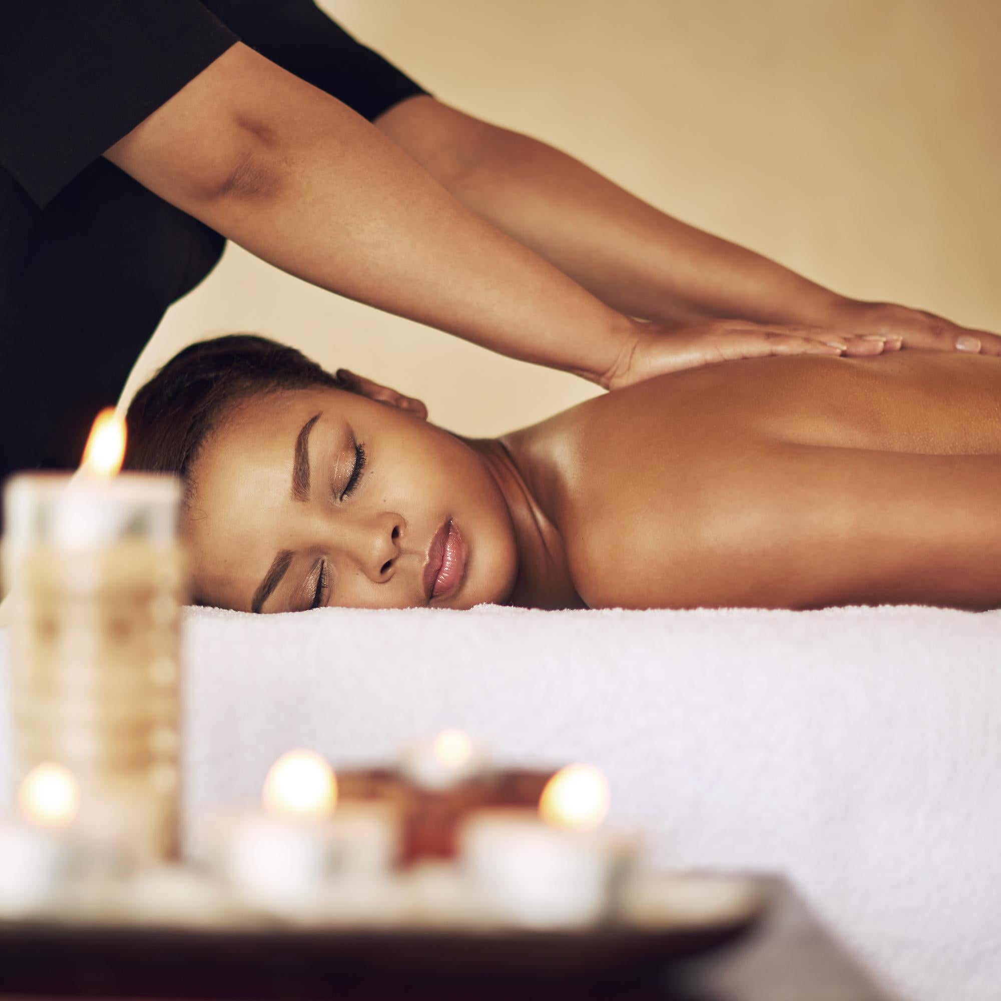 Relaxing spa massage